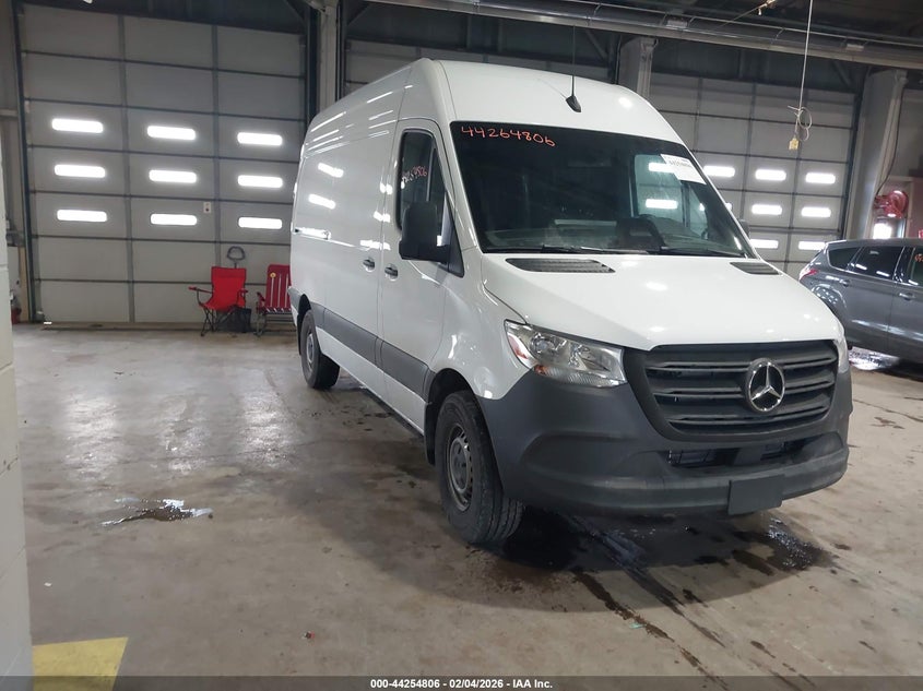 2025 Mercedes-Benz Sprinter 2500 Standard Roof 4-Cyl Diesel
