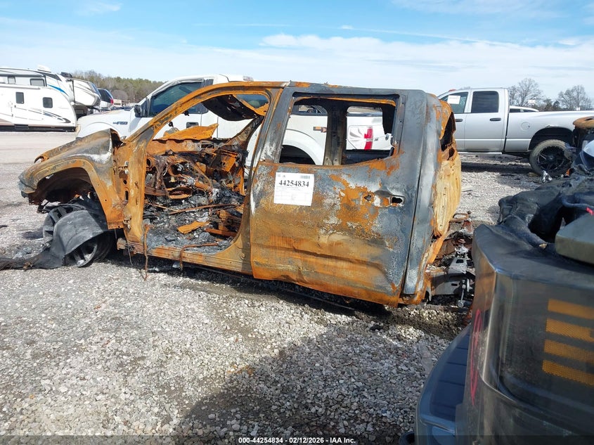 2026 Toyota Tundra Hybrid Platinum Hybrid Crewmax 5.5' Bed
