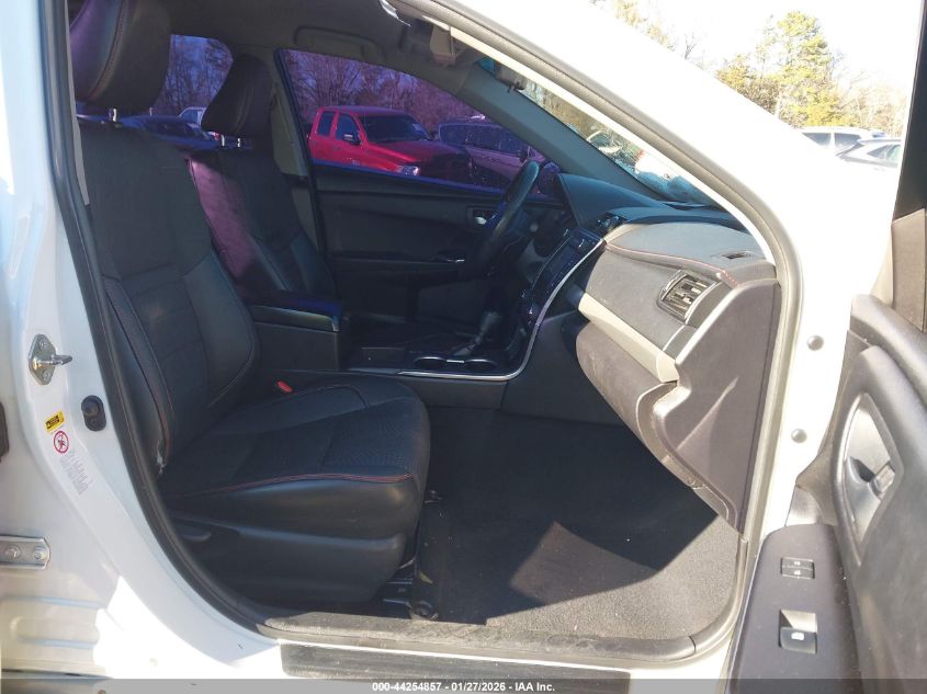 2016 Toyota Camry Se