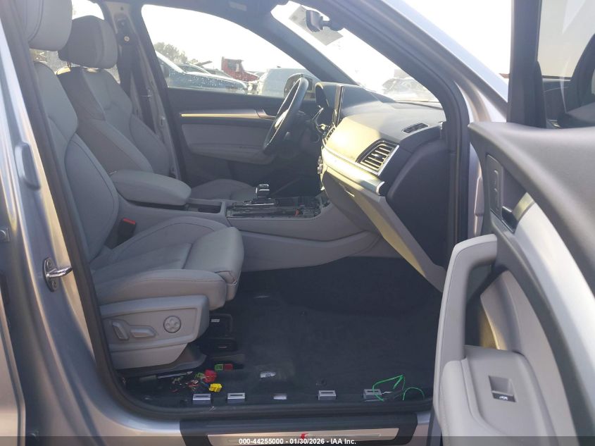 2025 Audi Q5 Premium Plus 45 Tfsi S Line Quattro S Tronic