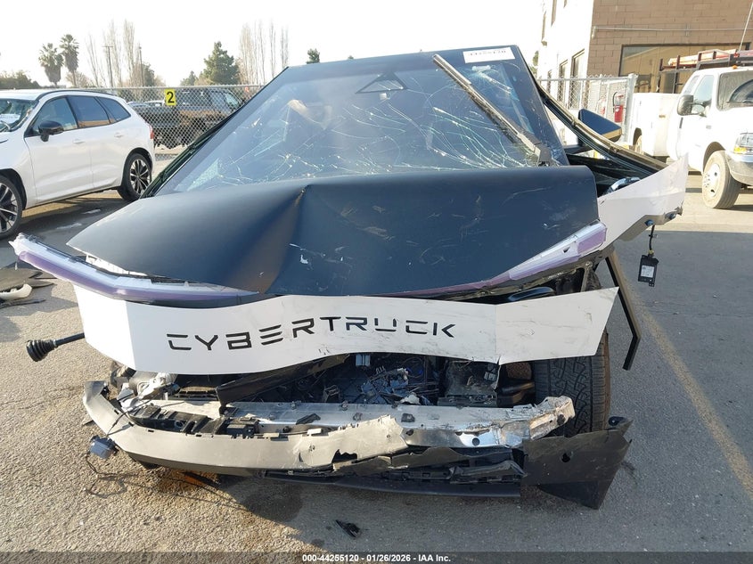 2025 Tesla Cybertruck VIN: 7G2CEHED3SA067943 Lot: 44255120