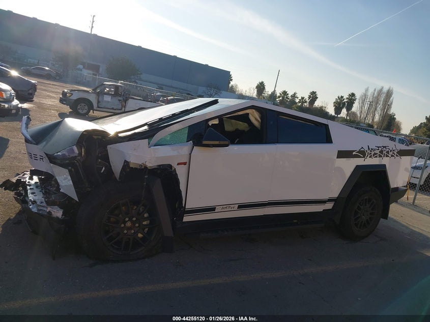 2025 Tesla Cybertruck VIN: 7G2CEHED3SA067943 Lot: 44255120