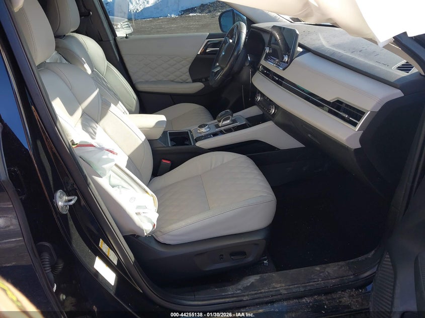 2022 Mitsubishi Outlander Sel 2.5 2Wd/Sel Special Edition 2Wd