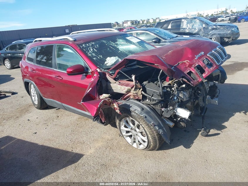 2019 Jeep Cherokee Latitude Fwd