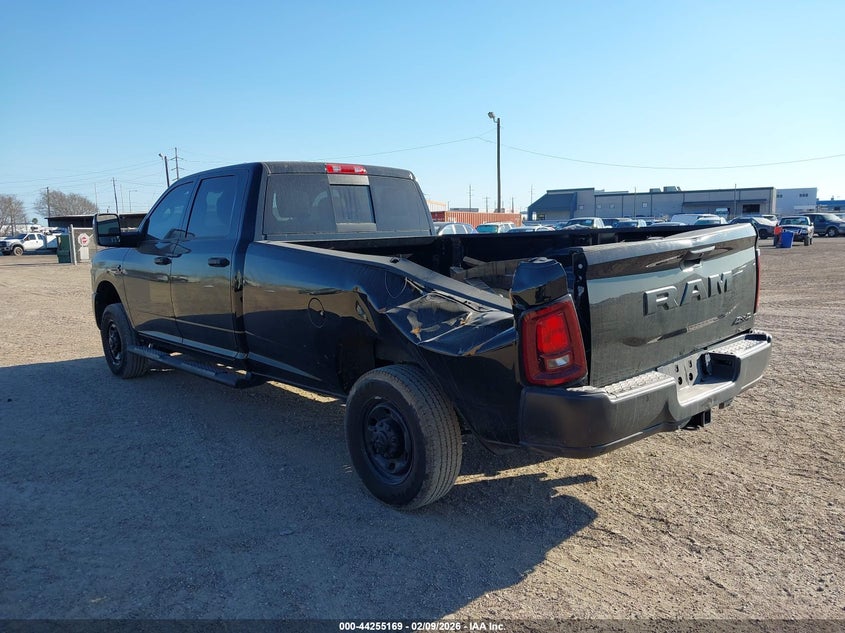Vin: 3c6ur5hl1sg514755, lot: 44751342, ram 2500 tradesman  4x4 8' box 20253