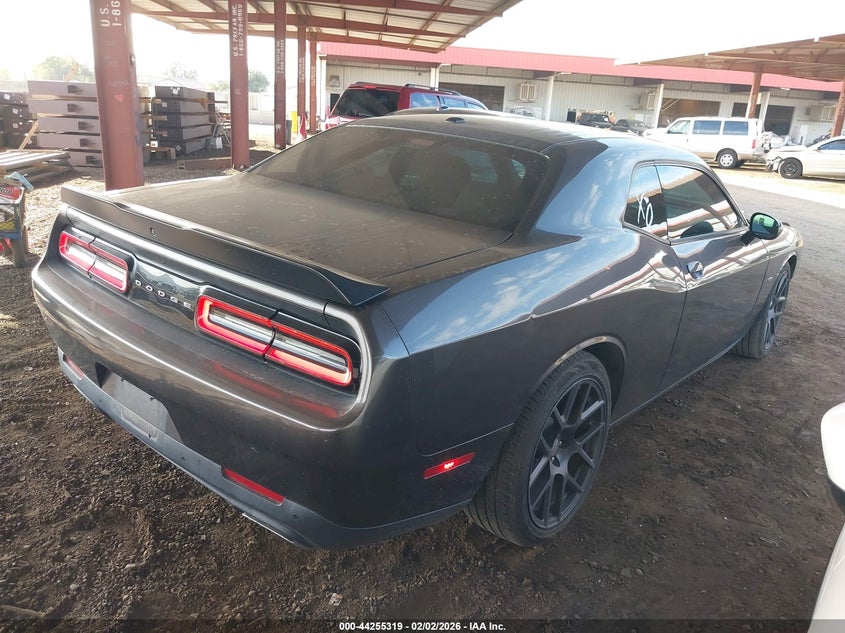 2016 Dodge Challenger R/T Shaker