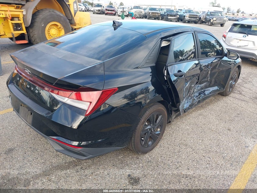 2021 Hyundai Elantra Sel