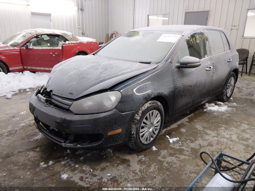 2010 Volkswagen Golf 4-Door