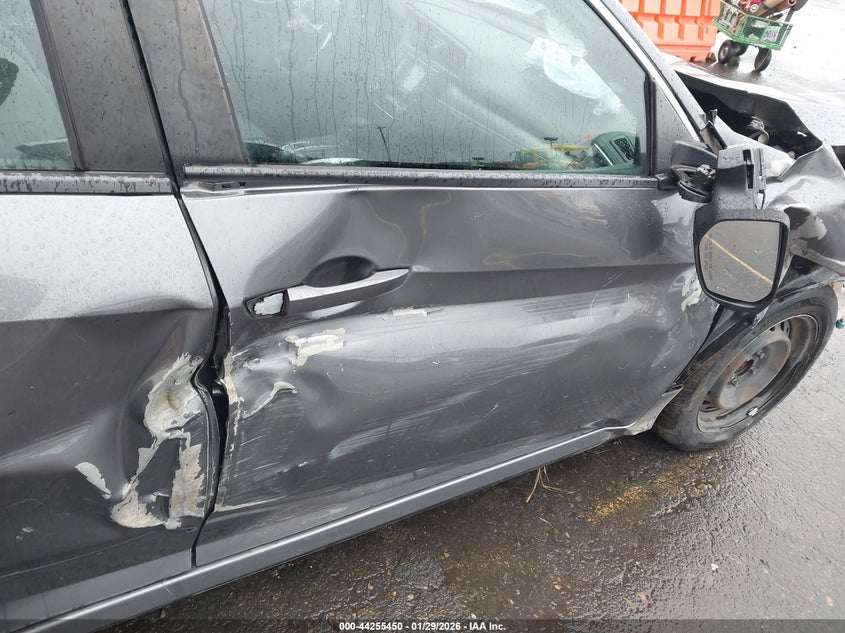 2018 Honda Civic Lx VIN: 2HGFC2F53JH606052 Lot: 44255450