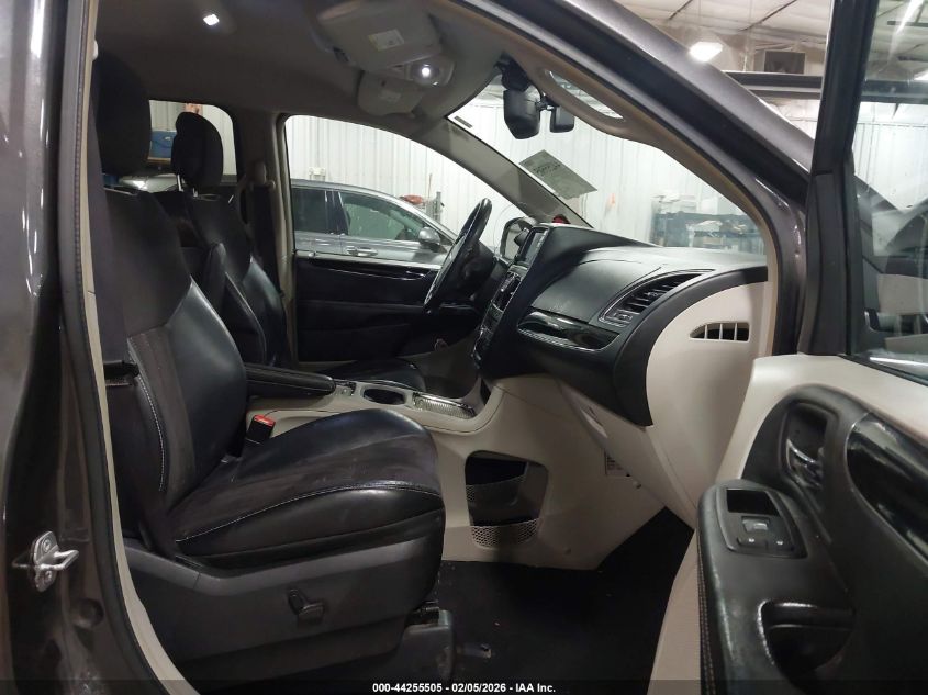 2014 Chrysler Town & Country Touring-L 30Th Anniversary