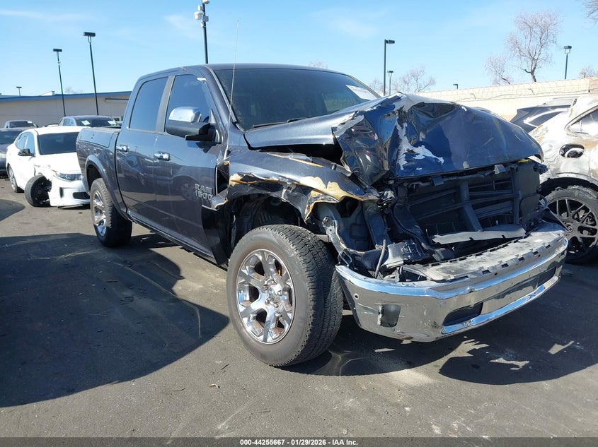2017 Ram 1500 Laramie 4X4 5'7 Box