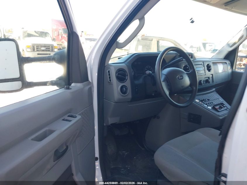 2018 Ford E-450 Cutaway