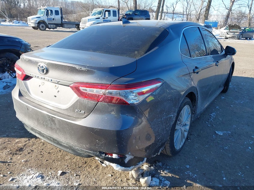 2020 Toyota Camry Xle