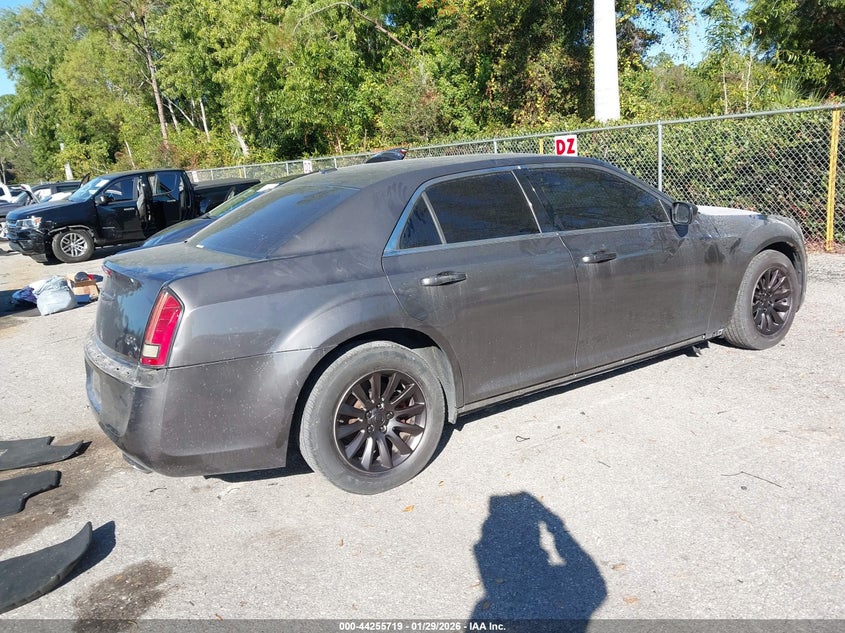2013 Chrysler 300 Motown