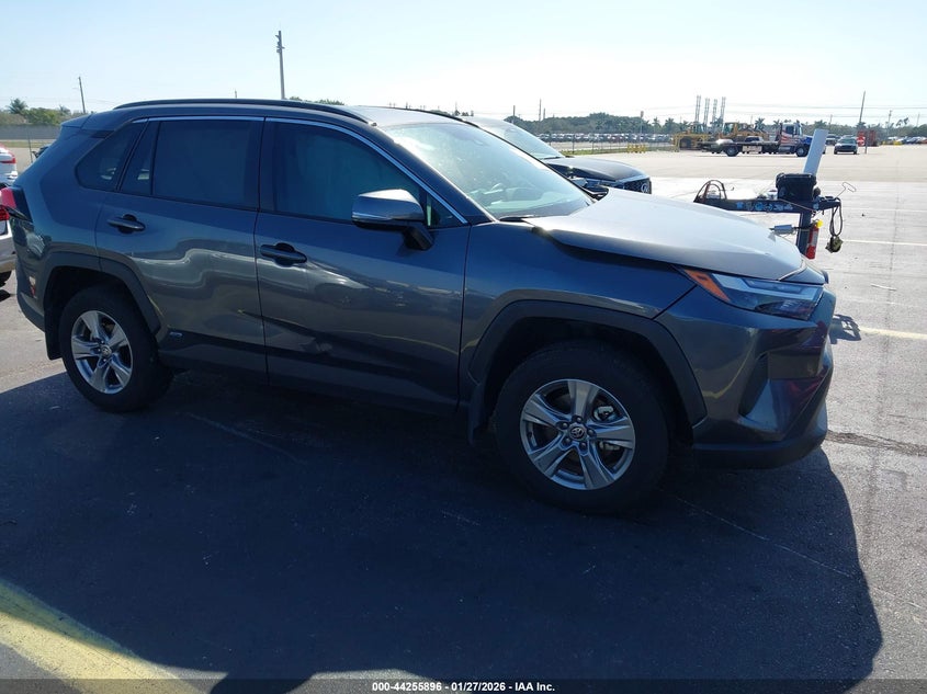 2025 Toyota Rav4 Hybrid Xle