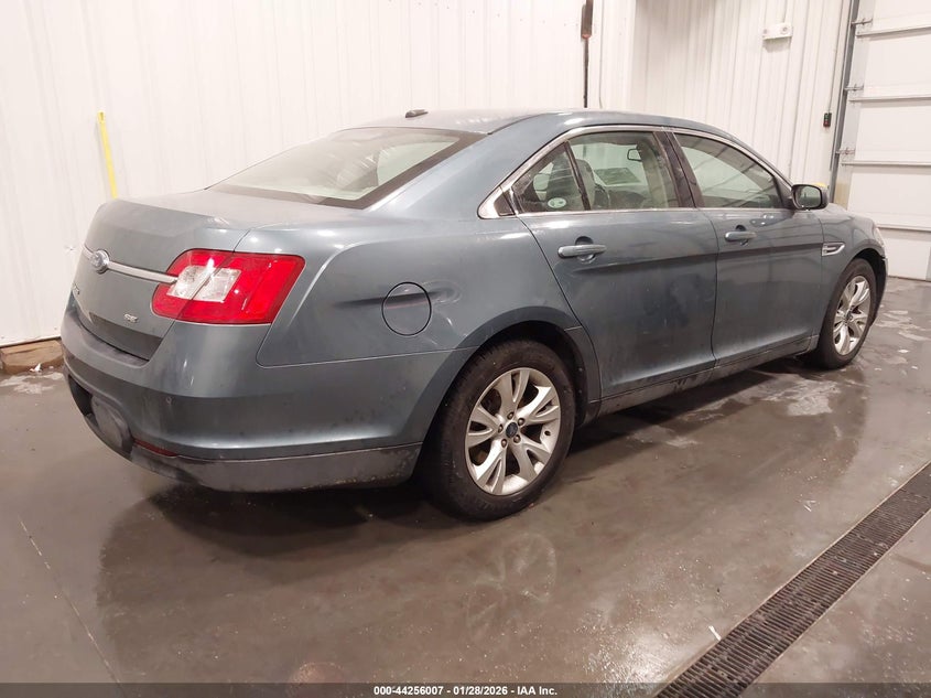 2010 Ford Taurus Sel
