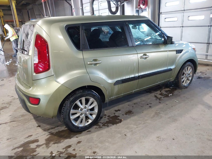 2013 Kia Soul +