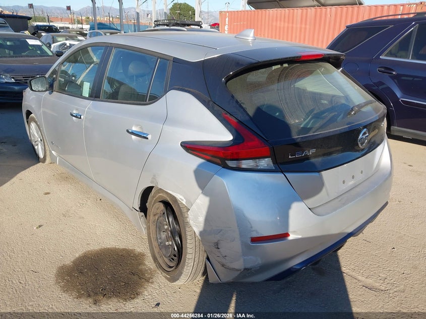 Vin: 1n4az1cp3jc310609, lot: 44752457, nissan leaf s 20183