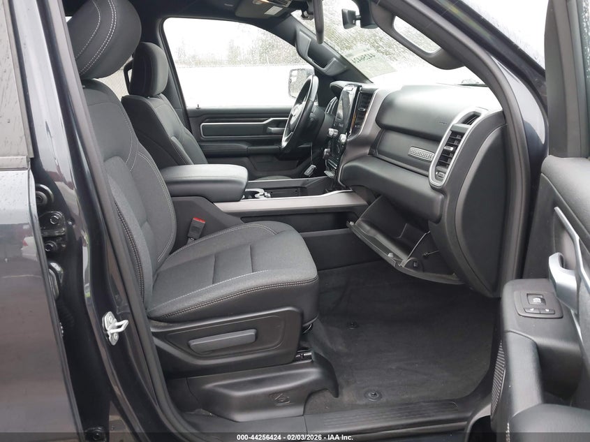 2021 Ram 1500 Big Horn 4X4 5'7 Box