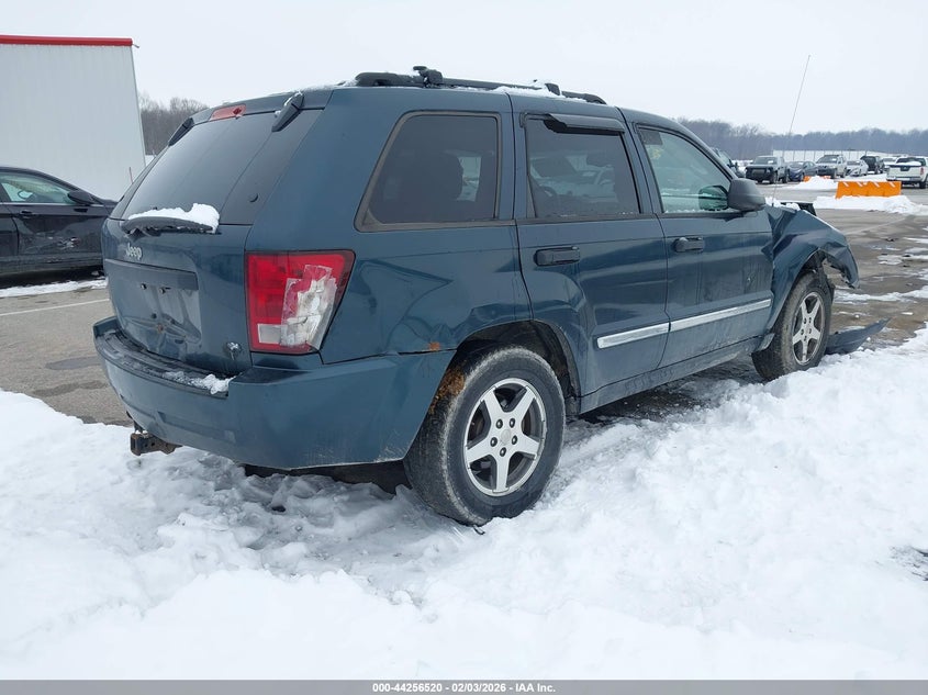 2005 Jeep Grand Cherokee Laredo