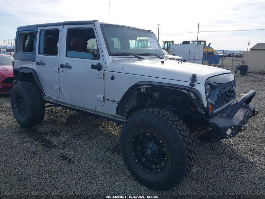 2011 Jeep Wrangler Unlimited Sahara