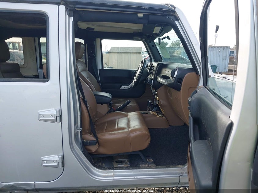 2011 Jeep Wrangler Unlimited Sahara