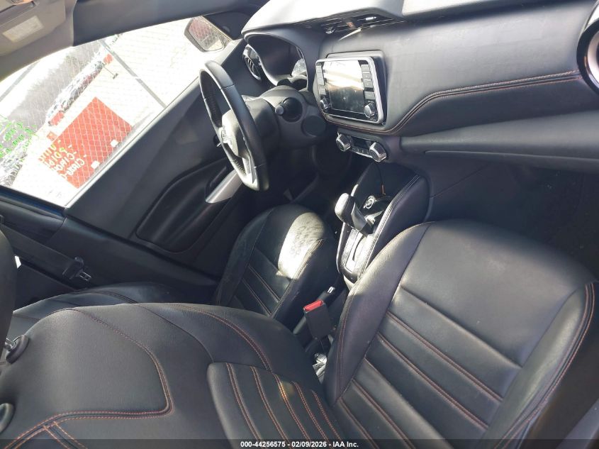 2019 Nissan Kicks Sr