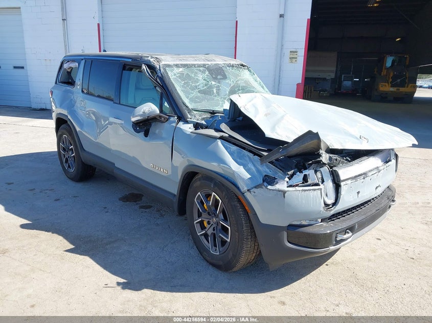 RIVIAN R1S LAUNCH EDITION
