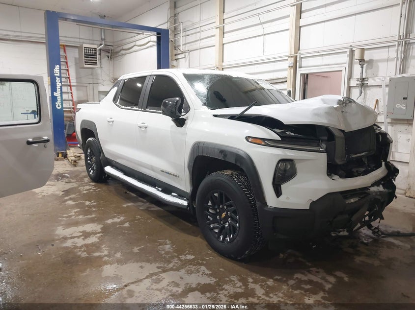 1GC10UED5RU206380 CHEVROLET SILVERADO EV Photo 1