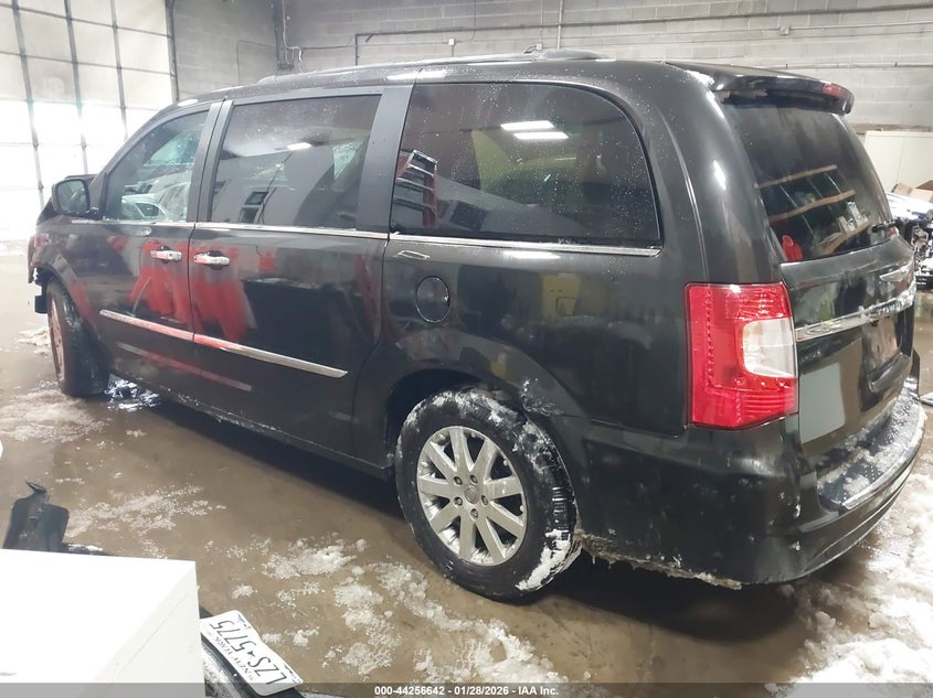 2015 Chrysler Town & Country Touring