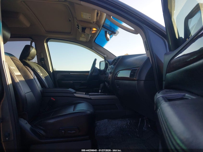 2011 Nissan Armada Platinum