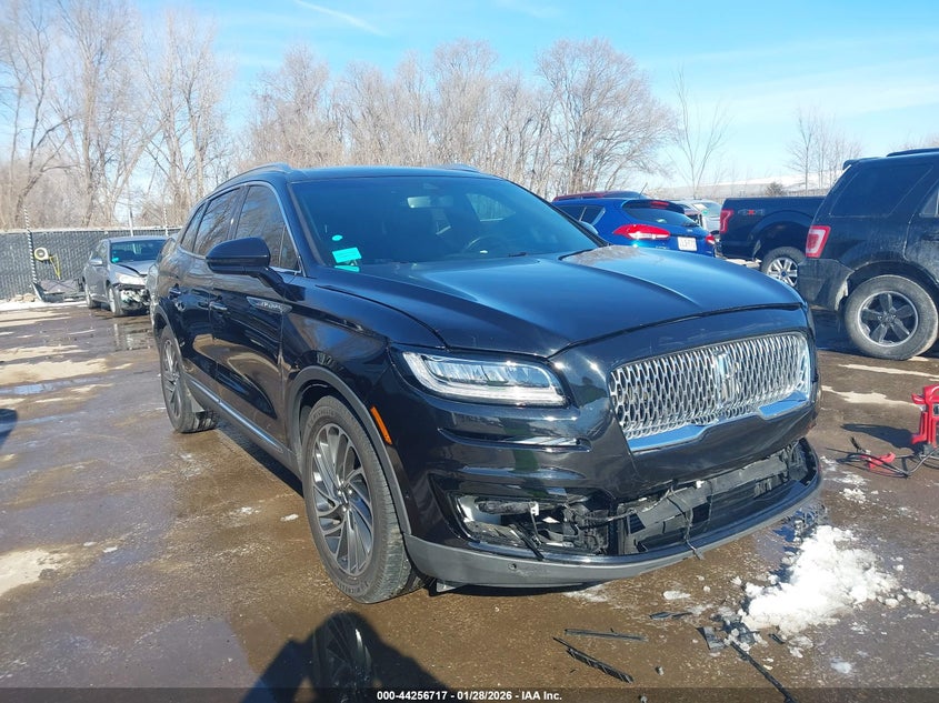 2020 Lincoln Nautilus Reserve