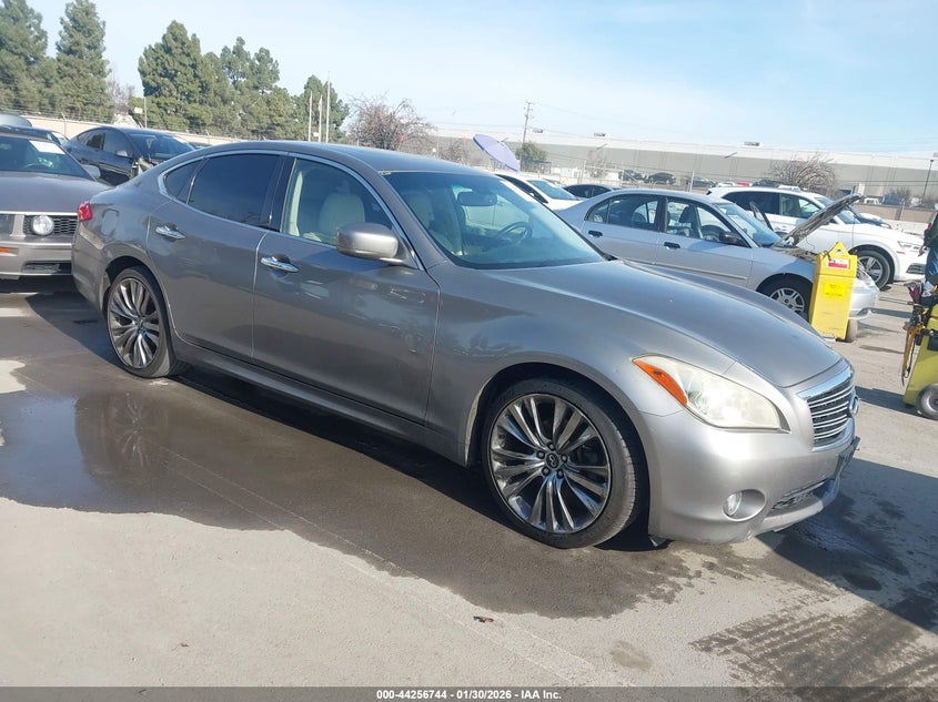 JN1BY1AP9BM320323 INFINITI M37 Photo 1