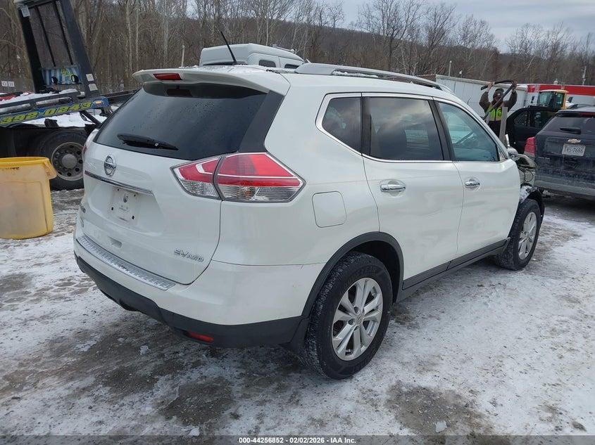 2016 Nissan Rogue Sv