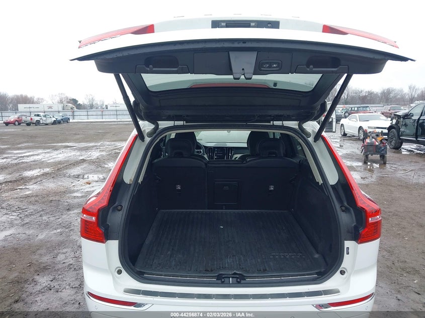 2021 Volvo Xc60 T5 Inscription VIN: YV4102DL9M1855281 Lot: 44256874