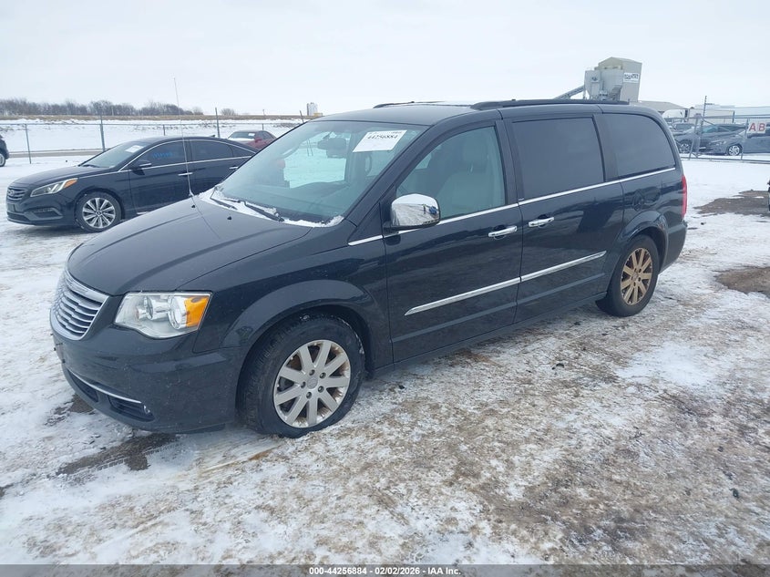 2012 Chrysler Town & Country Touring-L