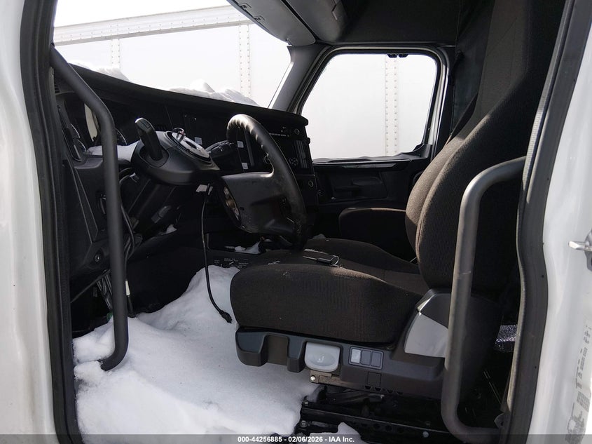 2025 OTHER FREIGHTLINER NEW CASCADIA 126 TRUCK N/A