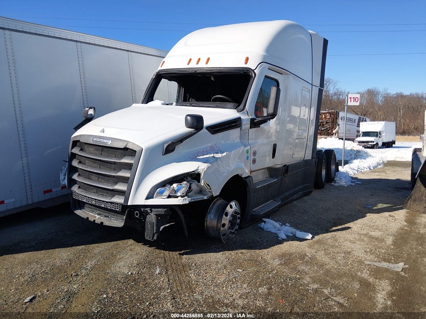 2025 OTHER FREIGHTLINER NEW CASCADIA 126 TRUCK N/A