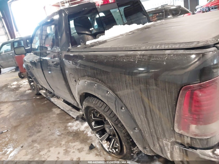 Vin: 1c6rr7mt0hs604956, lot: 44753155, ram 1500 sport 20173