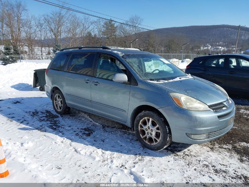 2004 Toyota Sienna
