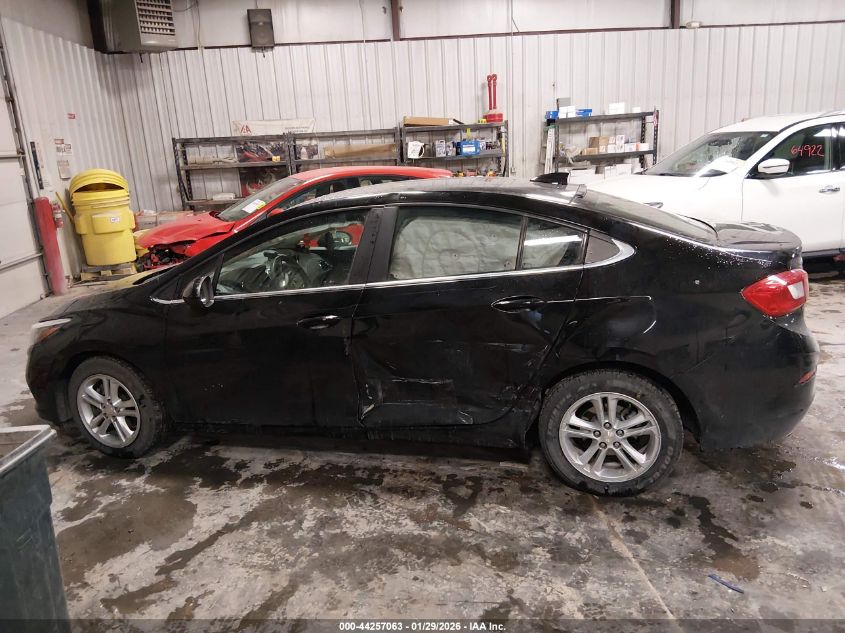 2017 Chevrolet Cruze Lt Auto VIN: 1G1BE5SM9H7170957 Lot: 44257063