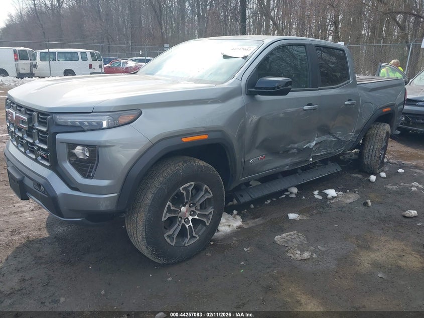 2024 GMC Canyon 4Wd At4