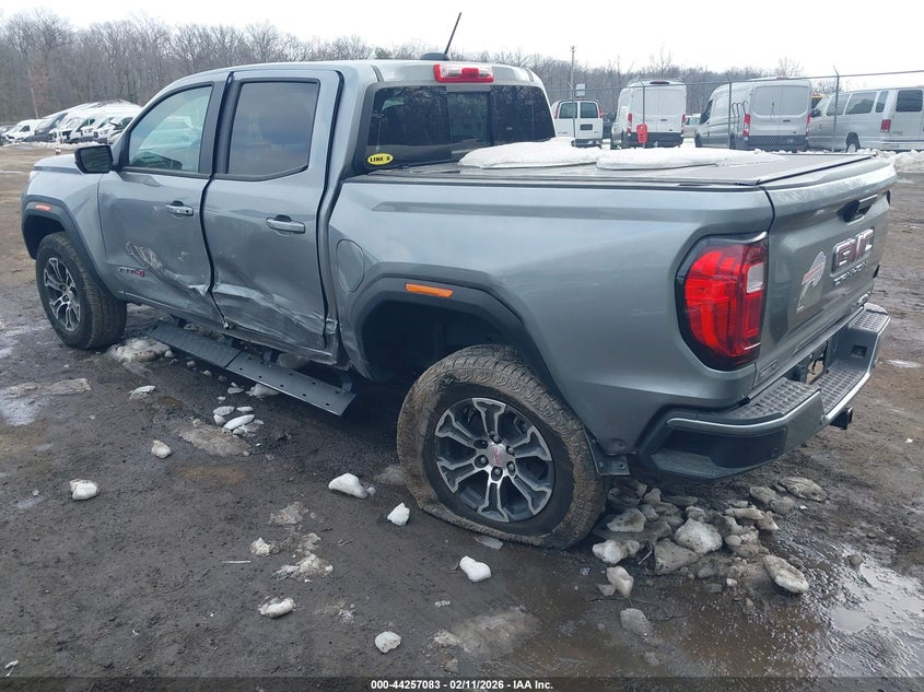 2024 GMC Canyon 4Wd At4