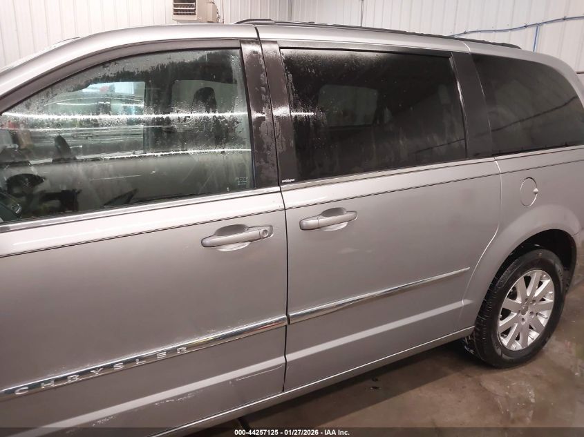 2013 Chrysler Town & Country Touring VIN: 2C4RC1BG7DR744284 Lot: 44257125