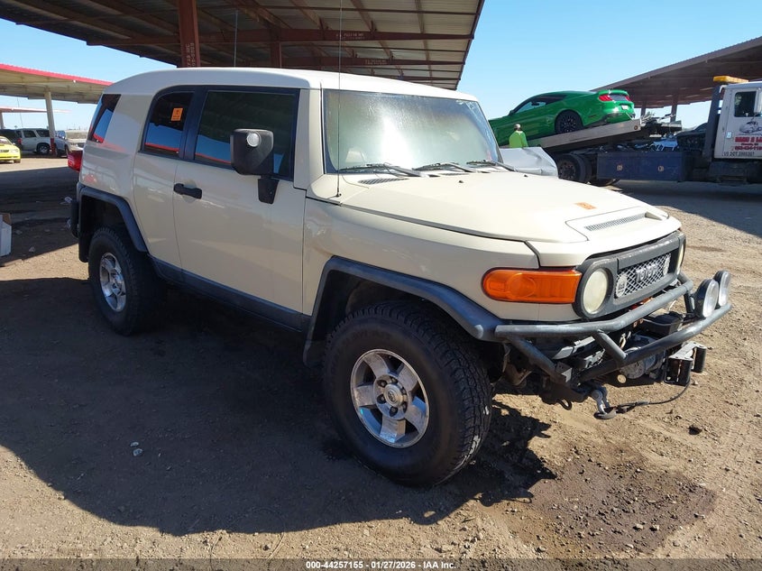 2008 TOYOTA FJ CRUISER