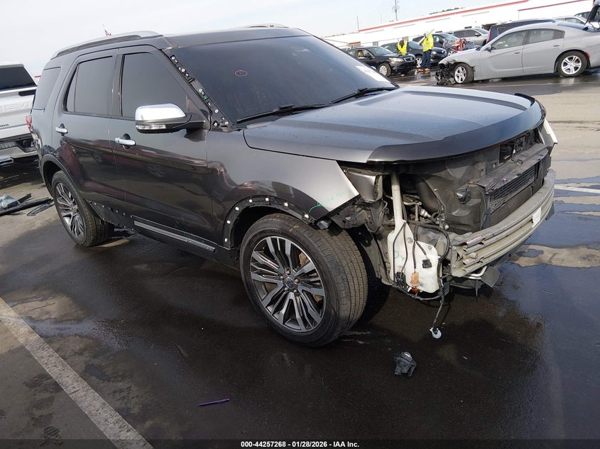 2017 Ford Explorer Platinum