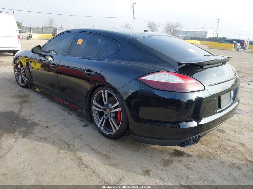 2013 Porsche Panamera Gts