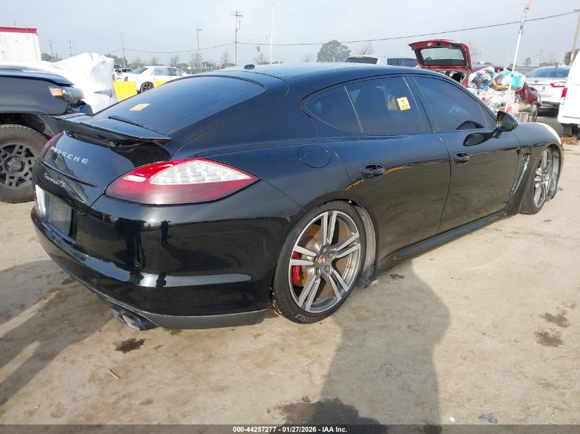 2013 Porsche Panamera Gts