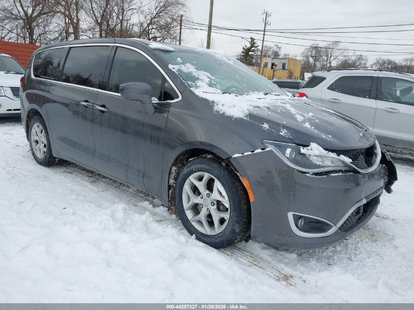 2018 Chrysler Pacifica Touring Plus