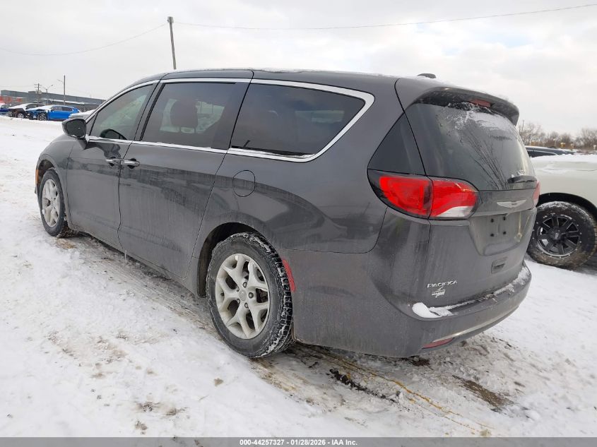 2018 Chrysler Pacifica Touring Plus